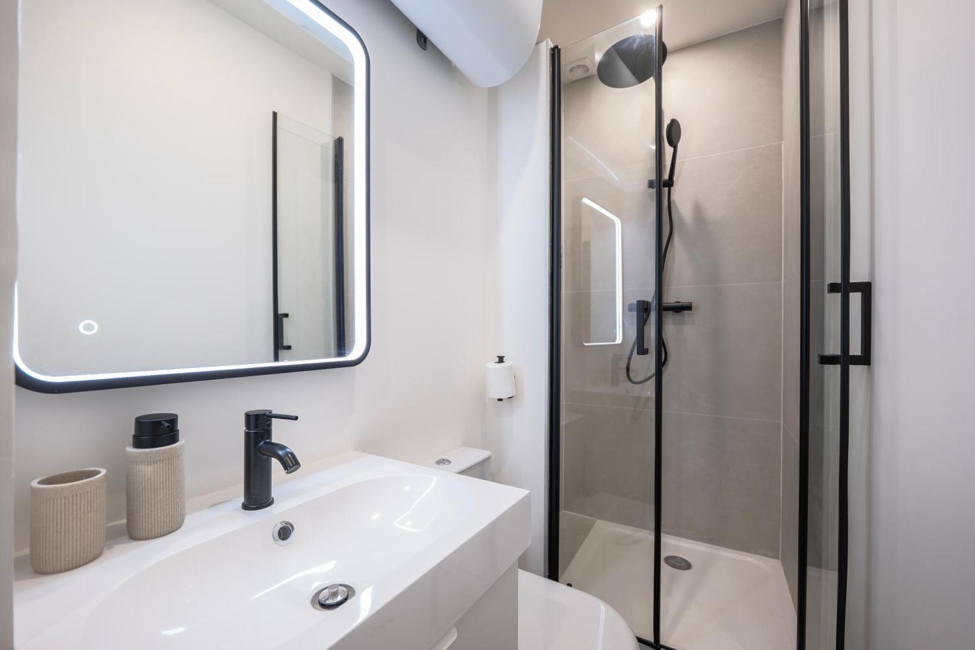 Renovated Studio Walking Distance To Paris 蒙鲁日 外观 照片